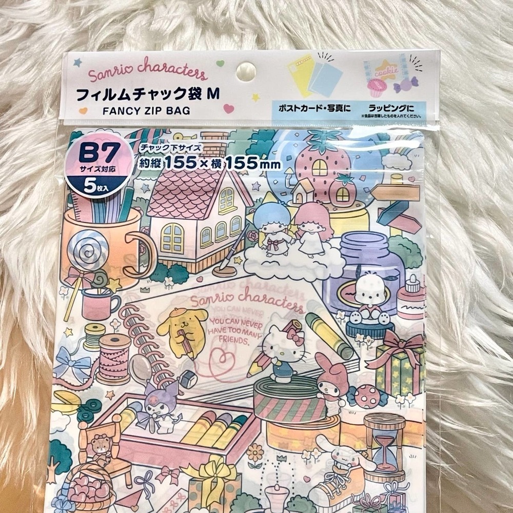 Sanrio X characters Zip bag